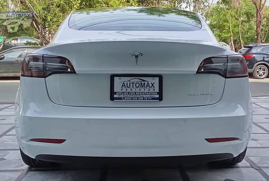 Tesla Model 3 Long Range 2020 3