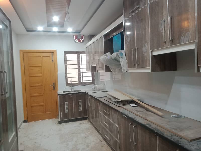 Full House available for rent in F-15 Islamabad 7