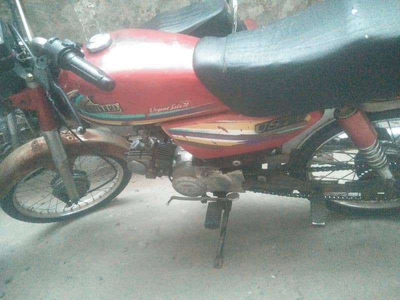 UNITED 70cc 1