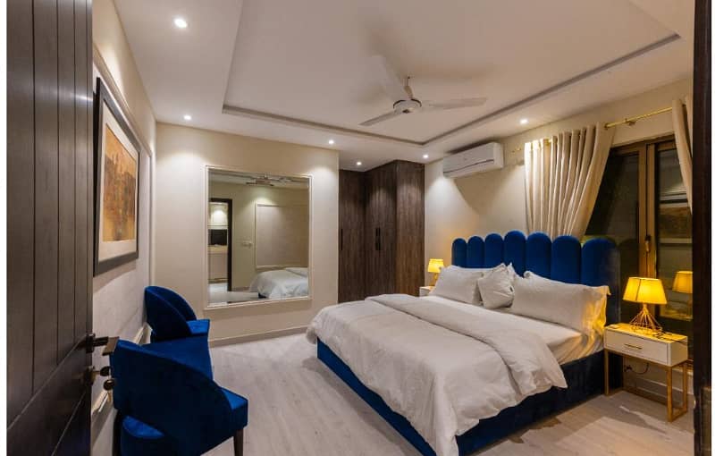 Flat Modern Comfort In The Heart Of Gulberg 3