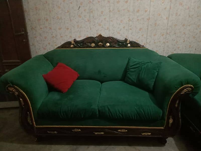 SOFA SET URGENT SALE 2