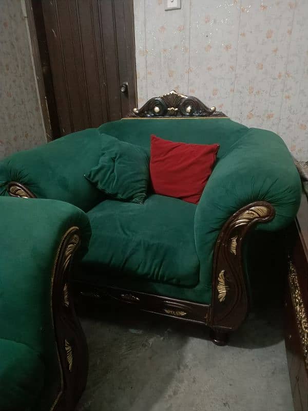 SOFA SET URGENT SALE 6