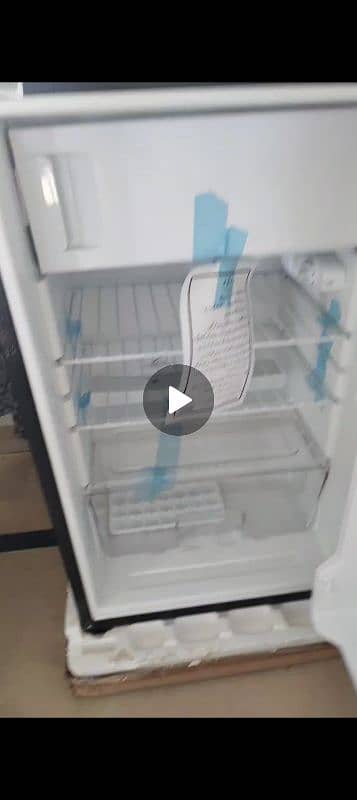 Dowlance office Fridge 1