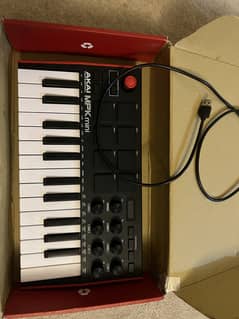 Akai mpk mini midi keyboard mk3