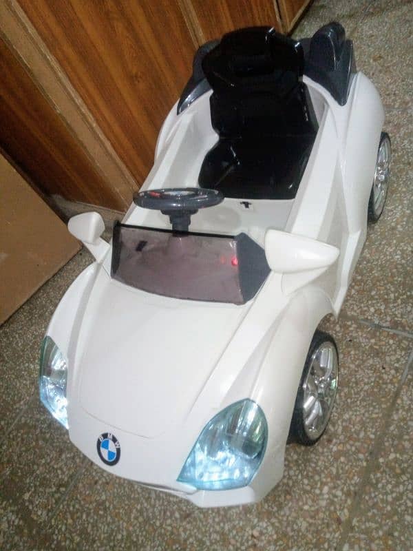 Kids Electric Car O3358O8816O Whatsap for Videos. Brand New 9