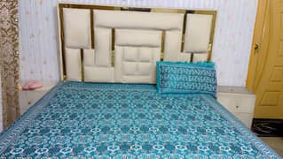 Bed Dressing+Chairs New Condition