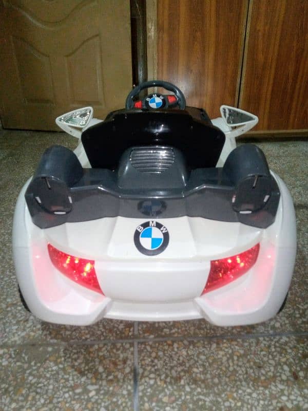 Kids Electric Car O3358O8816O Whatsap for Videos. Brand New 11