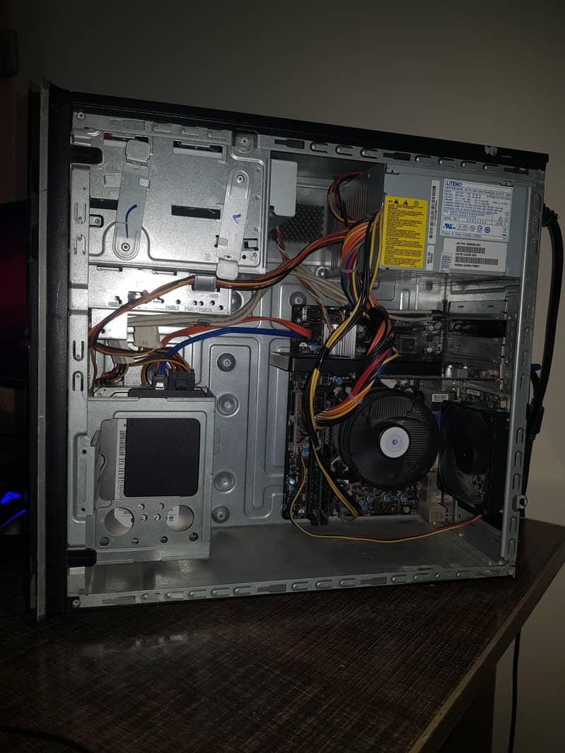 Gaming PC (i5 2400, GTX 645) 3