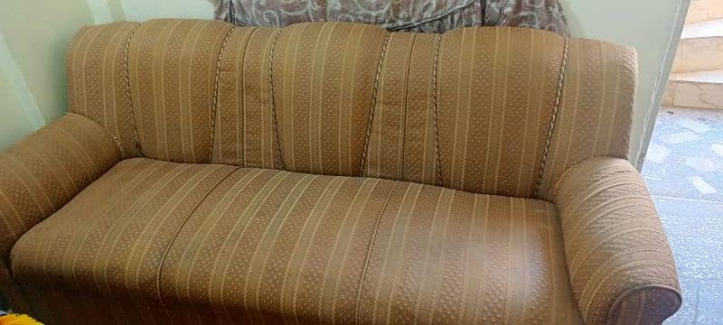 5 seater sofa 0