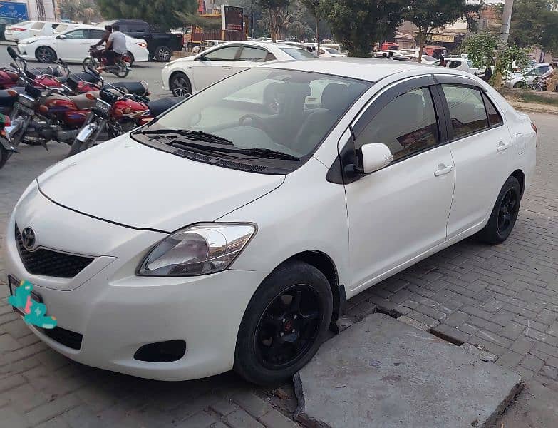 Toyota Belta 1.0 cc 2009/2013 Model. 3