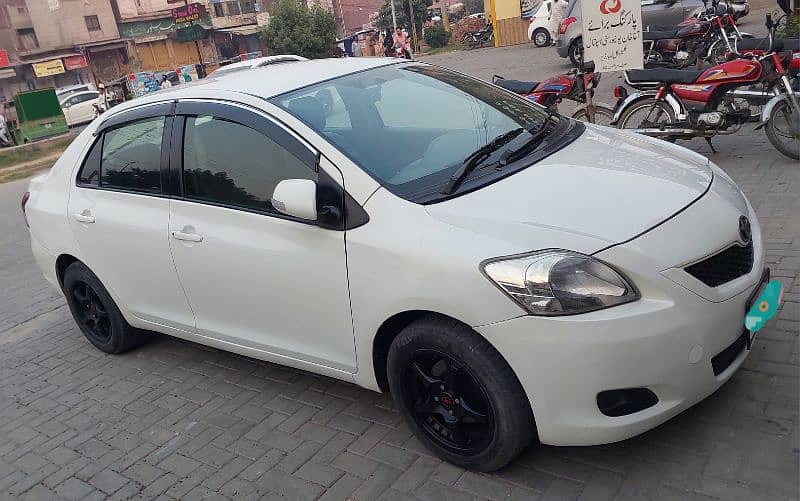 Toyota Belta 1.0 cc 2009/2013 Model. 4