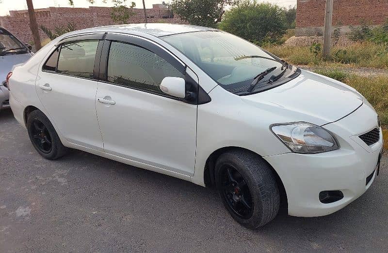 Toyota Belta 1.0 cc 2009/2013 Model. 12