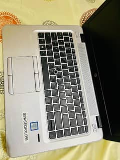 Hp 840 gb I7 6th 8gb ram 256gb SSD 500 hssd