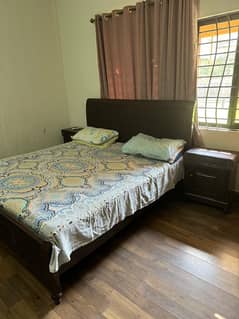 Bed Set / King Size Bed / Double Bed / Bed for Sale