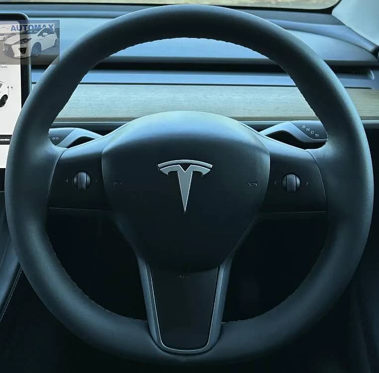 Tesla Model Y Standard Range 2022 15