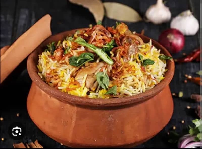 bawarchi / cook / chef chaiye biryani center k liye 0