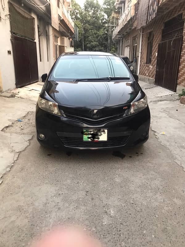 Toyota Vitz 2013 5