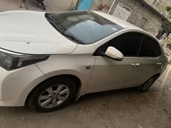 Toyota Corolla Altis 1.8 crustronic automatic 2015