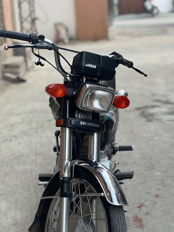 HONDA 125 lush condition 3