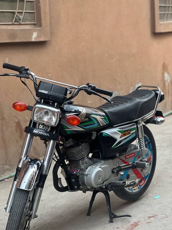 HONDA 125 lush condition 4