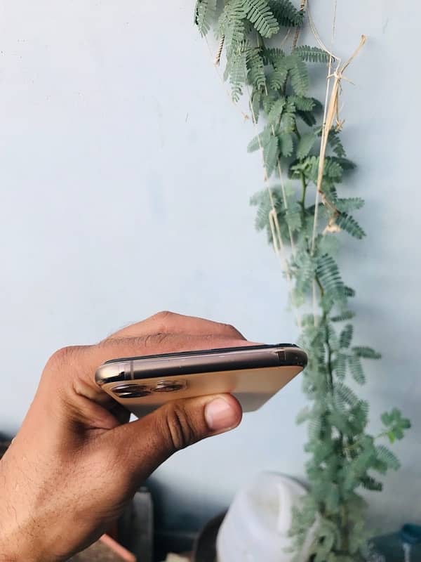 iphone 11 pro max 64gb Jv non pta 4