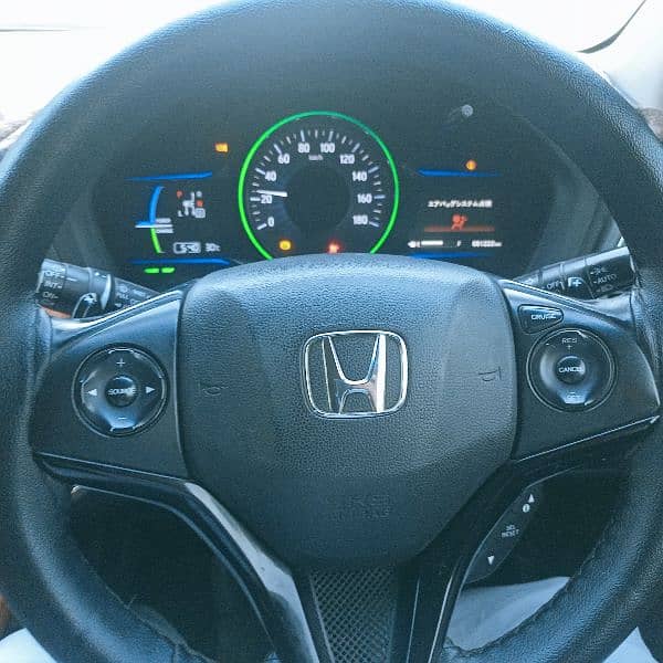 Honda Vezel 2016 Z, Hybrid 5