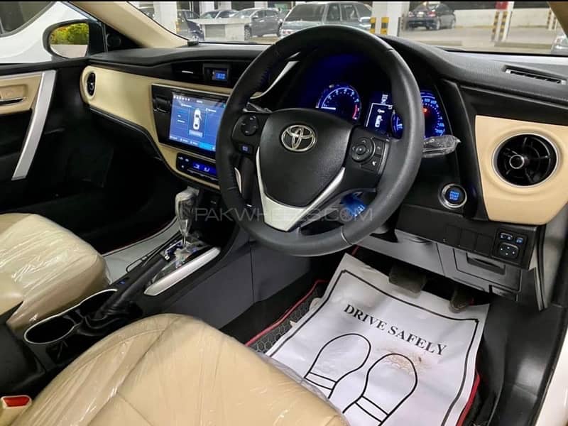 Toyota Altis Grande 2018 1