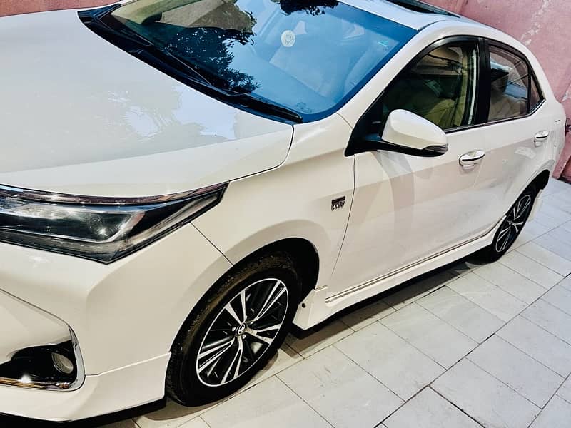 Toyota Altis Grande 2018 7