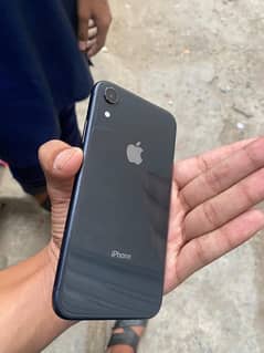 I PHONE XR 64gb