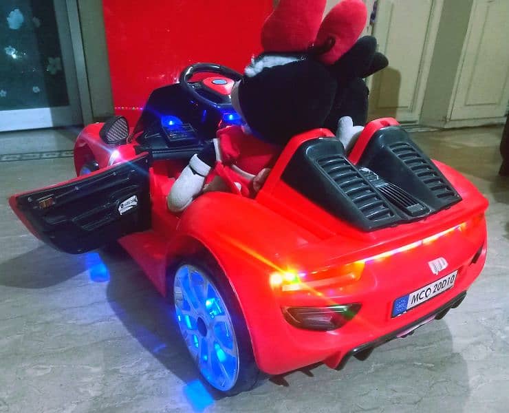 Kids baby car electric battery operated with remotecontrol, swing mode 1