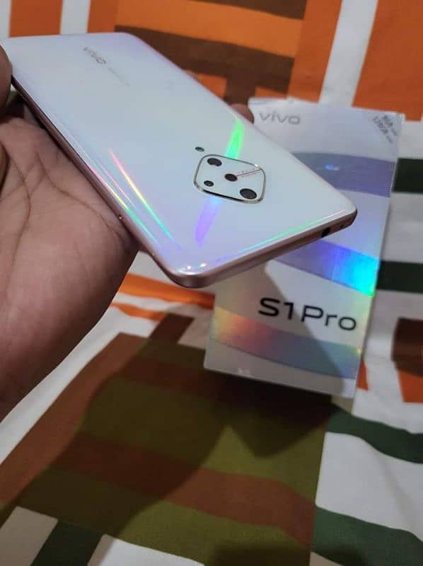 vivo s1 pro/8/128gb PTA approved 0340=3549=361 my WhatsApp number 1