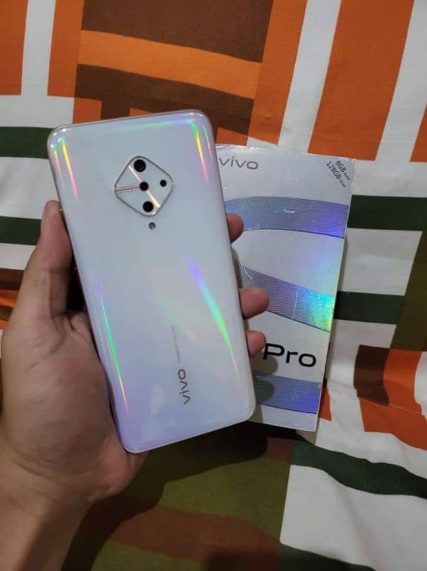 vivo s1 pro/8/128gb PTA approved 0340=3549=361 my WhatsApp number 4