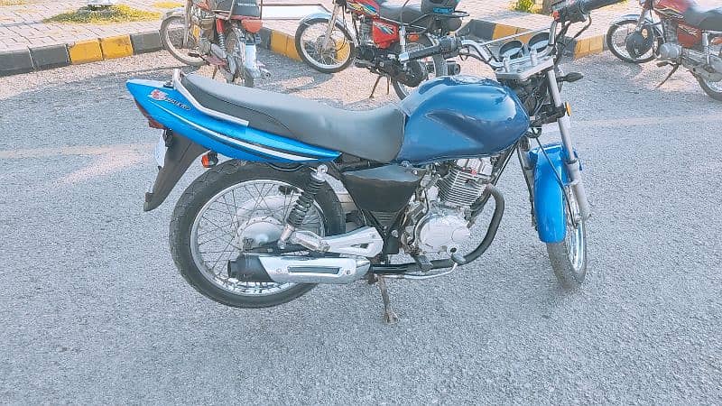 125 Bike self start Islamabad number ( Ravi Piaggo) 6