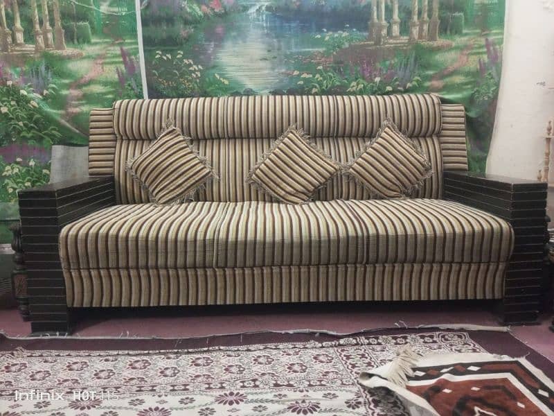 8 seater Sofa set for sell 2