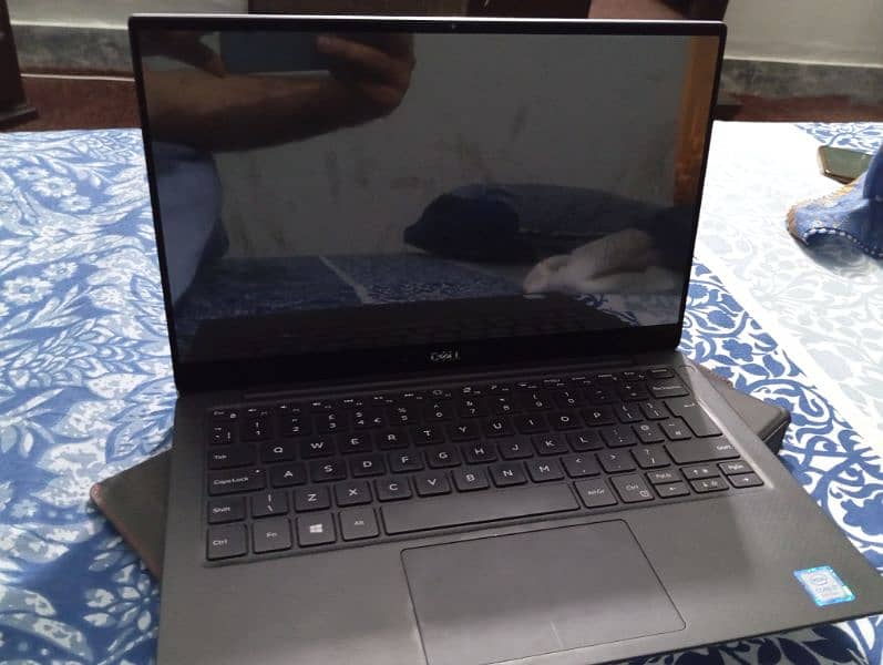 Dell XPS 13 Core i7 8 generation 4