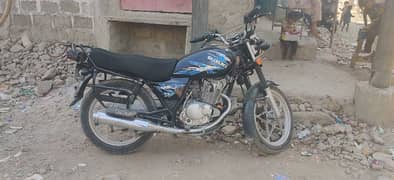 Suzuki gs 150 se