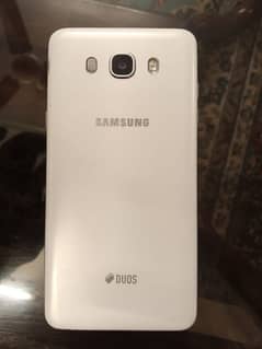 Samsung J7 6