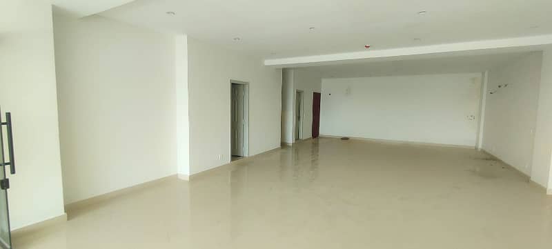 Ground + Mezzanine 8 Marla Available For Rent in DHA Phase 8 Commercial Broadway 2