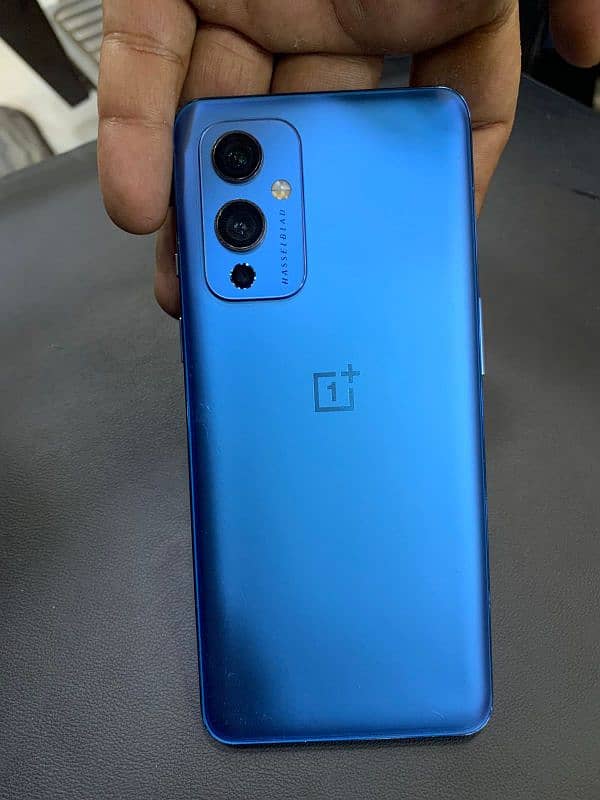 OnePlus 9 5G 1