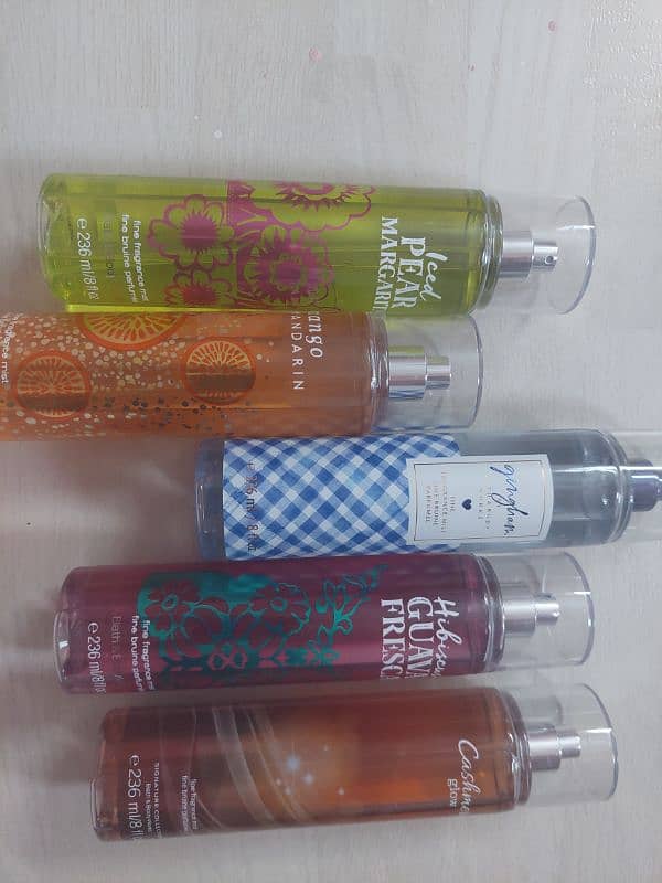 Bath and body works mists gingham for 1700 other each 1600 3