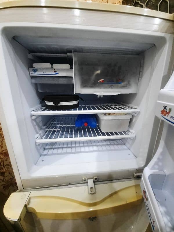 PEL fridge for Sale. 5