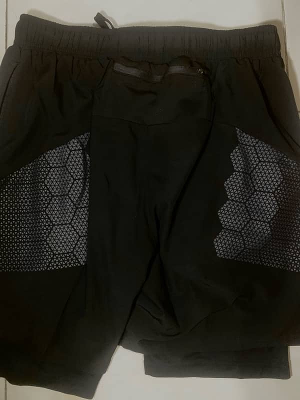 Under Armour Double layers shorts 1