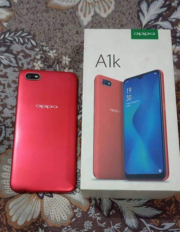 Oppo A1 k ,,2 gb ram 32 gb memory,,bettry 10/9 1