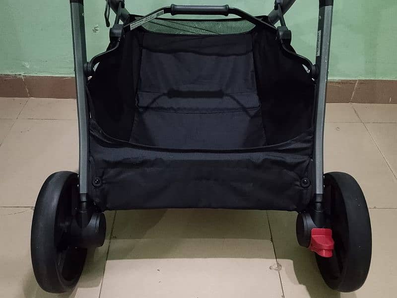 UK Imported Stroller + Bassinet Cot 9