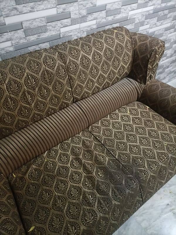 2 seater sofa 3