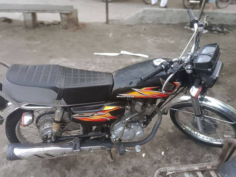 honda 125.  .  2021 6