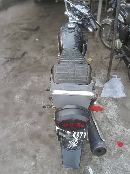 honda 125.  .  2021 7