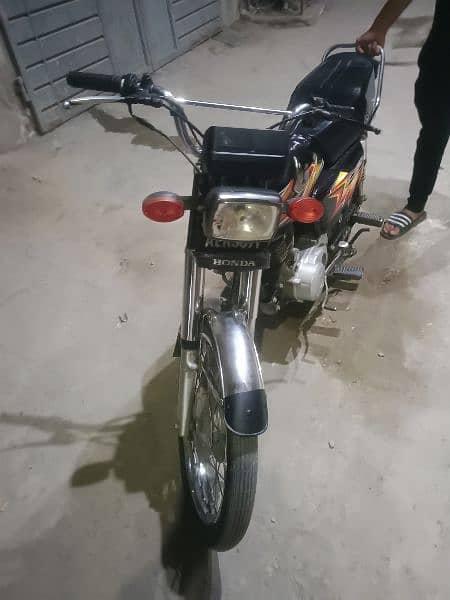 honda 125.  .  2021 9