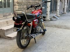 Honda 125 good condition orginal saman ka sath