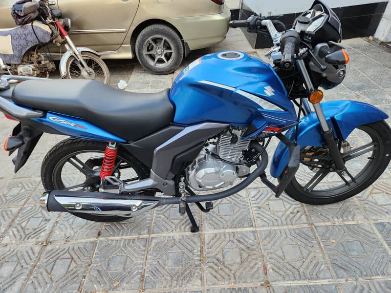 Suzuki GSX-125 2023 1